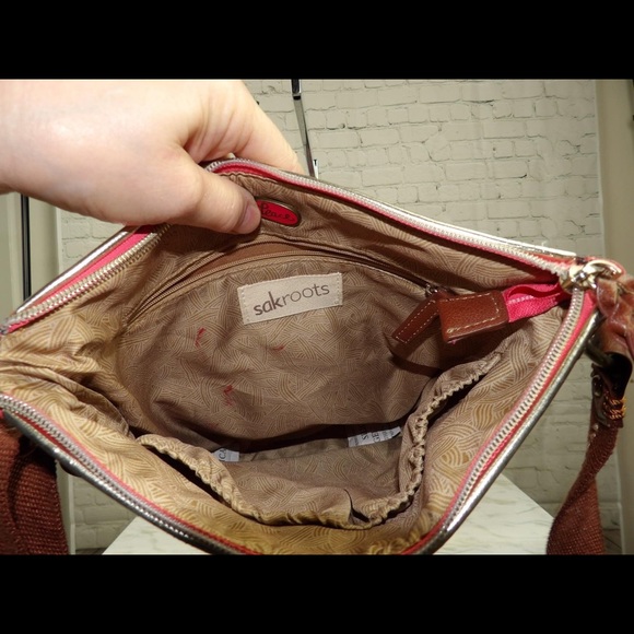 Sakroots crossbody - Picture 4 of 6